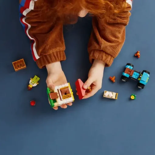 Lego City Κοτέτσι με Κότες (60344)